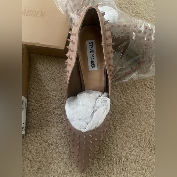 Steve Madden Shoes - BRAND NEW STEVE MADDEN HEELS